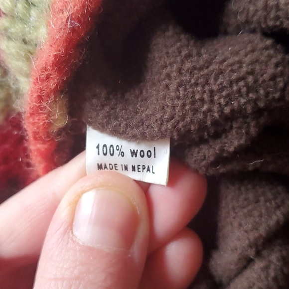 Wool Winter Hat - Picture 3 of 4